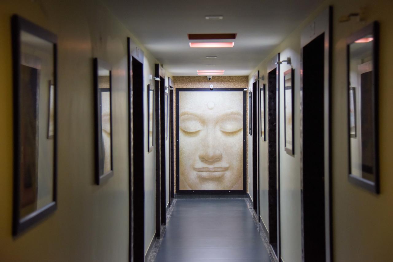 Hotel Tulsi Residency 普杰 外观 照片